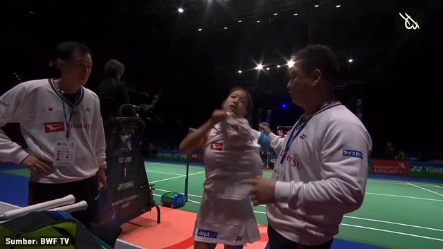 Bikin Salfok..!! Atlet Cantik Badminton Yg Doyan Ganti Baju Di Lapangan
