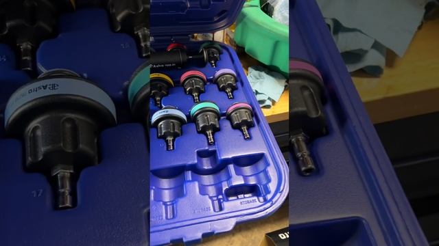 Unboxing of the Astro pneumatic tool 78585 universal radiator pressure tester смотреть онлайн