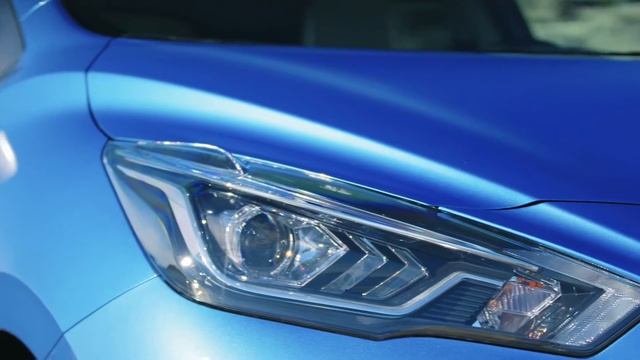 Nissan Micra: Power Blue Static смотреть онлайн