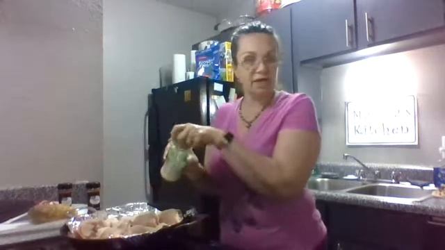 baked chicken legs,baked patato in microwave, chatting away in martha's kitchen смотреть онлайн