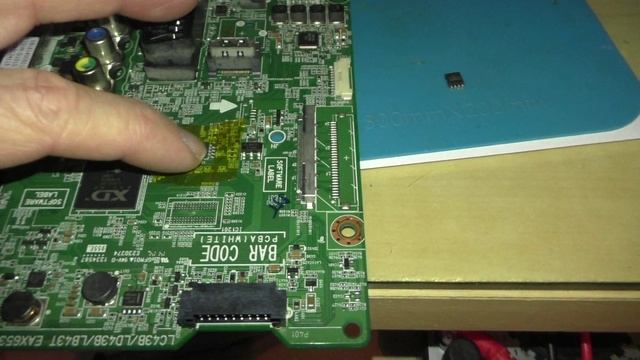 Телевизор LG 42LB550V. Не включается. Небольшой ремонт в домашних условиях смотреть онлайн