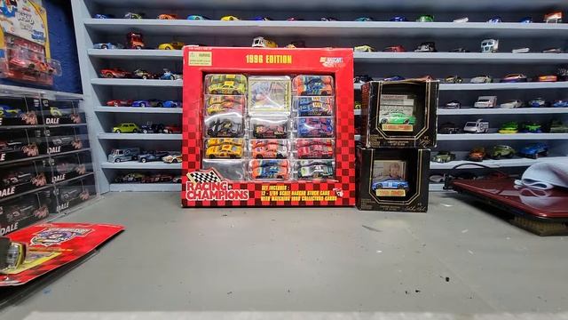 Hotwheels And Diecast Peg Hunting.