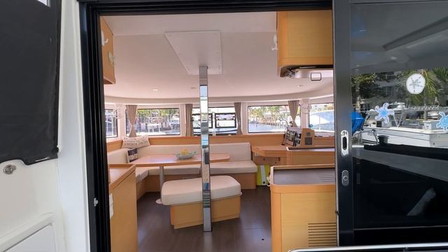 2018 Lagoon 42 "Windensemble" Vessel Walkthrough смотреть онлайн