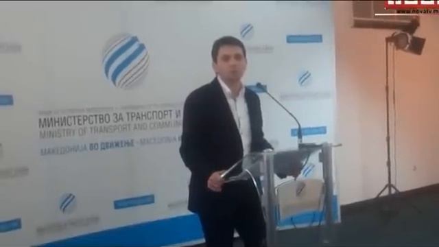Миле Министеро случаjно ја изнајмува кујчата смотреть онлайн