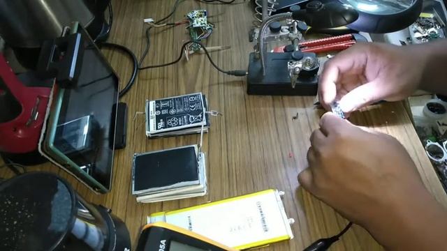 make single charger using TP4056 module for lithium ion polymer battery смотреть онлайн