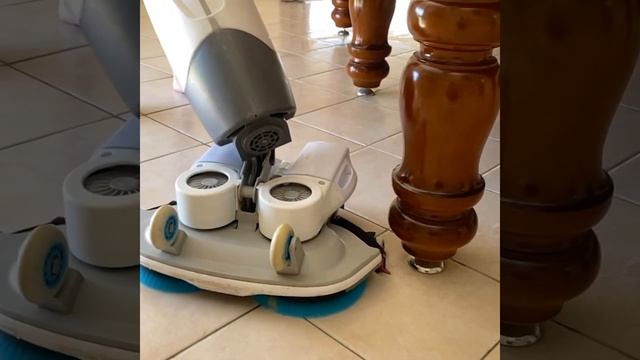 i-mop XL Basic | Brushes Motion Slowed-Down смотреть онлайн