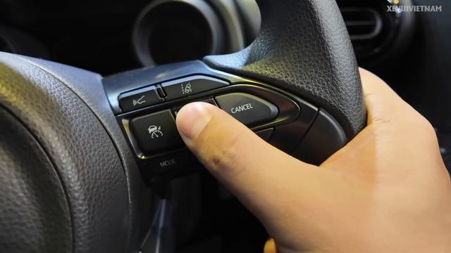 Review Toyota Yaris Cross bản toàn cầu - không giống gì xe ở VN cả, giá chỉ 700 và xịn hơn nhiều lắ смотреть онлайн
