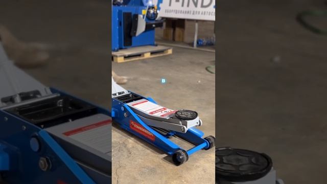 Преимущества более дорогого домкрата (2) смотреть онлайн