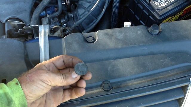Honda CRV bumper clips, hood and fender push rivets and Retainer Fasteners replace and repair. смотреть онлайн