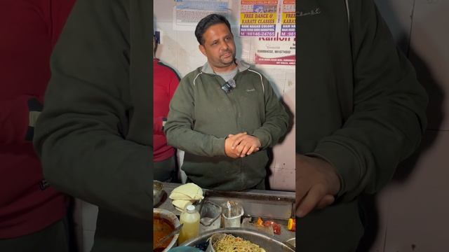 Amritsar ch milda ha pasta wala samosa and spring roll смотреть онлайн