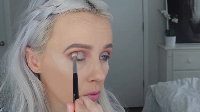 KAT VON D SAINT AND SINNER PALLETE MAKEUP TUTORIAL / THREE LOOKS ONE PALLETE смотреть онлайн