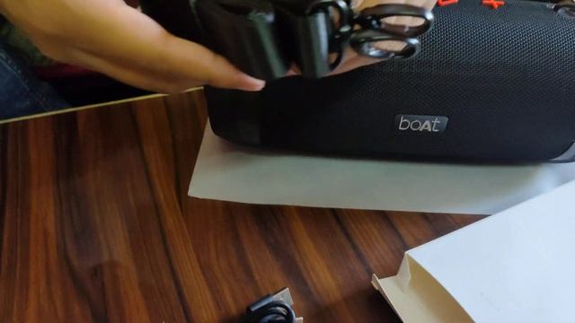 Review: boAt Stone 1500 40w Bluetooth Speaker @ Rs.4499 смотреть онлайн