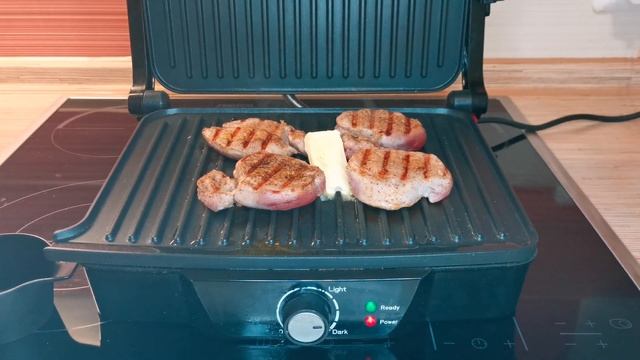 Стейк свиной, с божественным соусом!!! смотреть онлайн