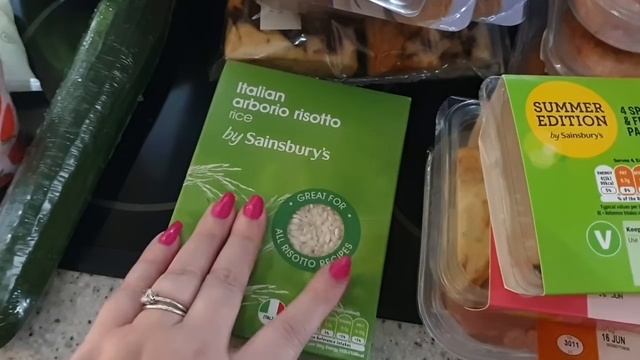 Sainsbury's Food Haul - Katy Beach смотреть онлайн