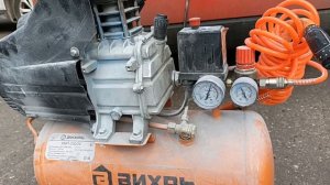 Компрессор поршневой 1600 Вт от преобразователя 12 220 вольт работает. Продажа