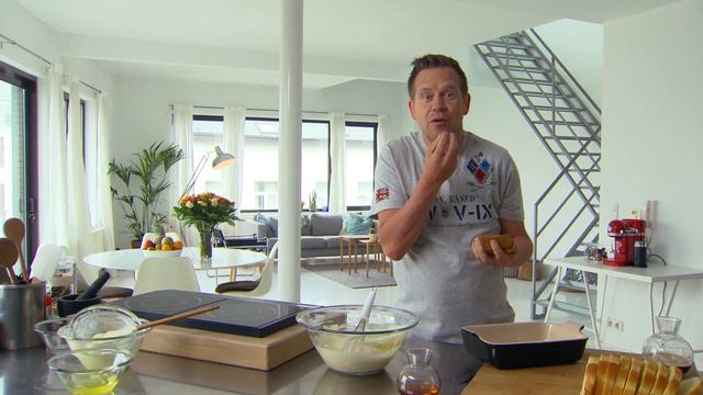 Tiramisu met speculaas en briochebrood - Heerlijk Ontbijten met Roger van Damme смотреть онлайн