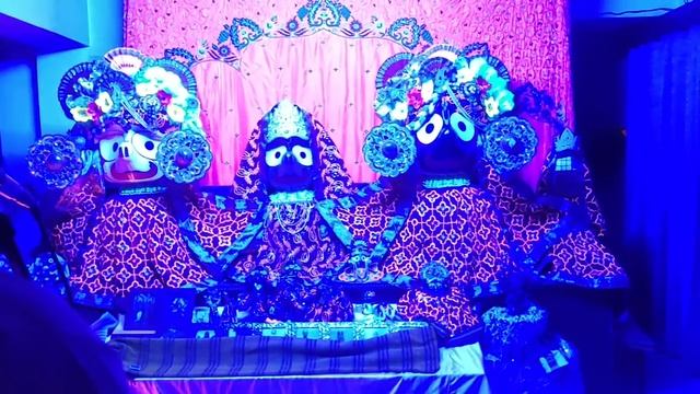 утреннее арати, день явление Шрилы Бхактивиданты Нараяна Госвами Махараджа, Джаганнатха Пури смотреть онлайн