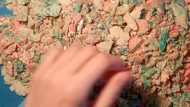 много крупной стружки от залипушек / мыльная стружка / asmr soap / soap shavings смотреть онлайн