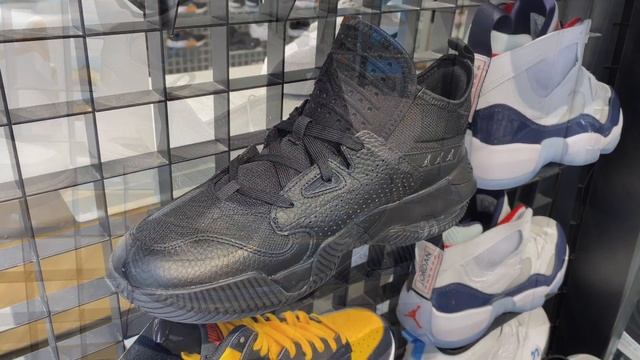 Jordan Stay Loyal 2 (Black/Metallic Silver) - Style Code: DQ8401-001 смотреть онлайн
