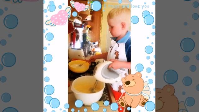 ГОТОВИТ САША. Кексики с персиками смотреть онлайн