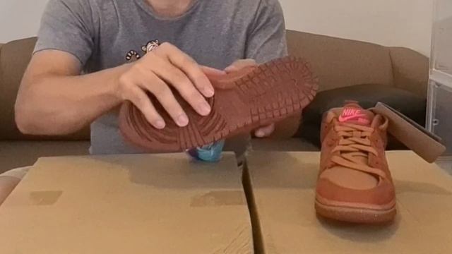 Nike Dunk Low Disrupt 2 Bronze / Unboxing #5 смотреть онлайн