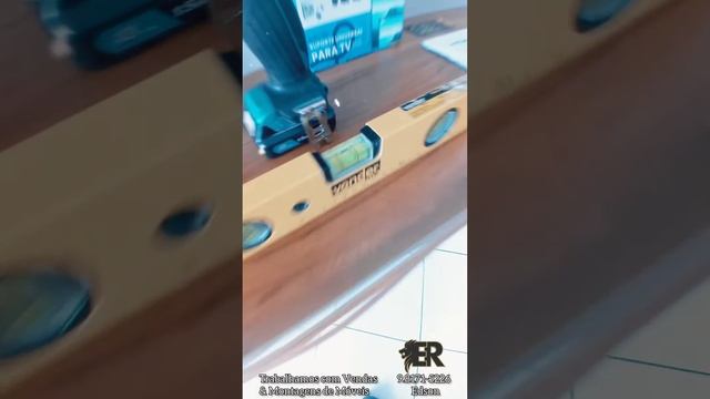 Painel para TV 60 Polegadas 1,80m Off White / Freijó Trend com Lampada LED смотреть онлайн