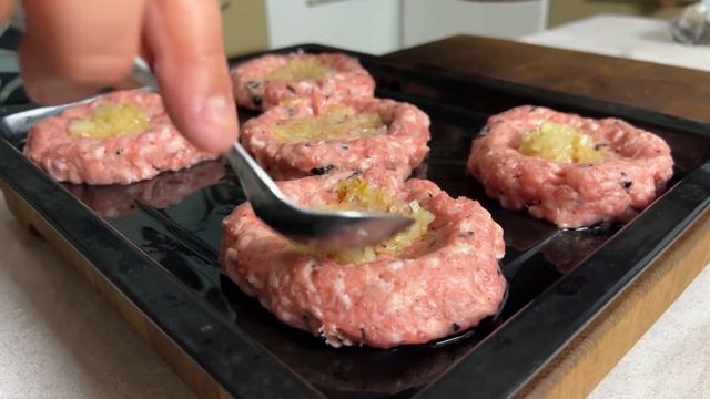 Это Вам не просто Котлета! Сочные СТОЖКИ из фарша с начинкой! смотреть онлайн