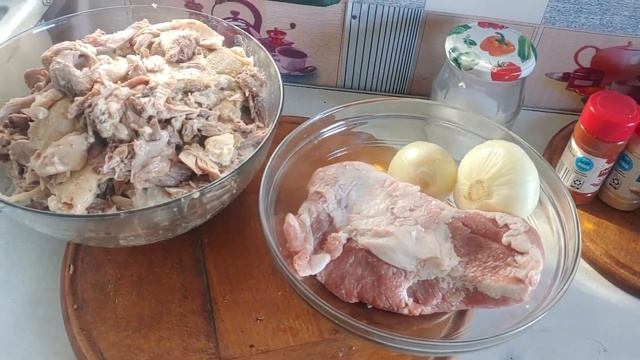 Готуємо багато фрикадельок з супових наборів ... // ПРОСТІ РЕЦЕПТИ. смотреть онлайн