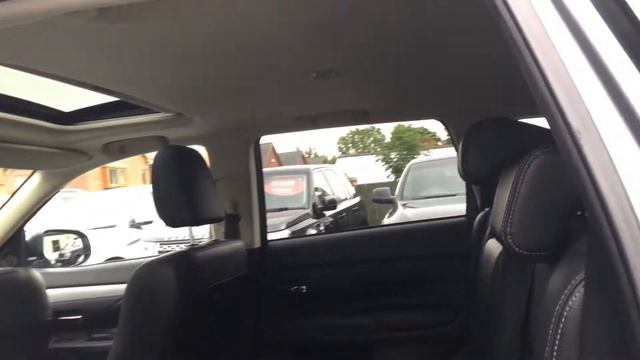 Mitsubishi Outlander смотреть онлайн