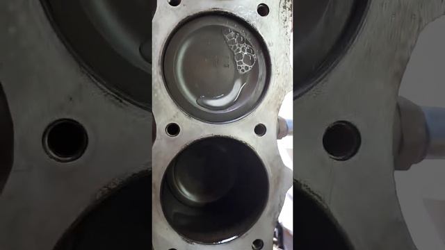 Bloc poreux 4.0L Range Rover P38 смотреть онлайн