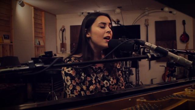 La Bohème - Charles Aznavour (Cover by Leila Milki) смотреть онлайн