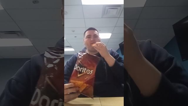 taste test # 177 Doritos spicy nacho смотреть онлайн