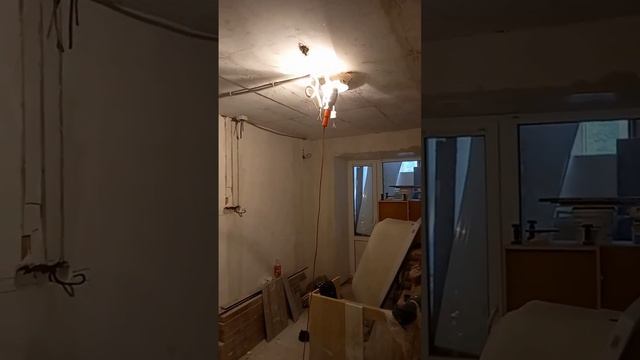 делаем электрику , продолжение ремонта квартиры смотреть онлайн