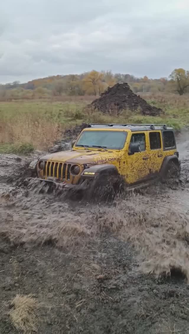 Не надо злить JEEP RUBICON смотреть онлайн