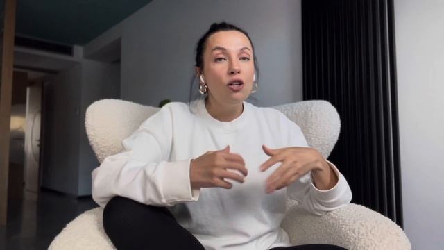 Зацикливание на одной мысли выстраивает общую картину восприятия.Смести вектор внимания🤍 смотреть онлайн