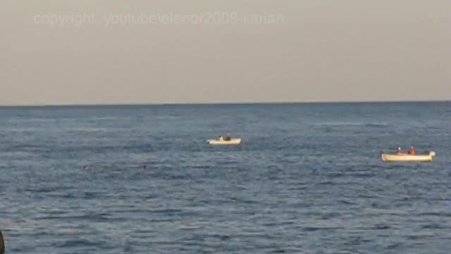 Пляж в Мисхор и Русалка с ребенком. Ялта, Крым. Набережная, пристань смотреть онлайн