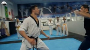 "ЖИЗНЬ ПОСЛЕ БОРЬБЫ". Лучший рукопашный боевик 2024? Фильм от реального бойца (Брен Фостер). Обзор