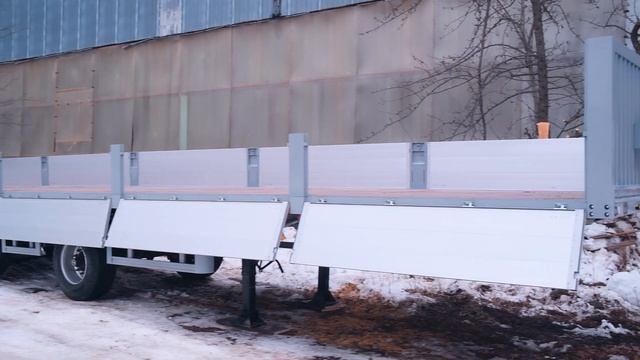 Бортовой полуприцеп 