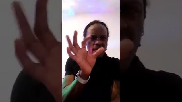 UGANDA POLICE KILLED PEOPLE POWER SUPPORTERS JUST BECAUSE HER DRESSING CODE "RED" смотреть онлайн