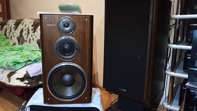 Kenwood KA-990EX + Kenwood LS-X900 And Kenwood LS-M7