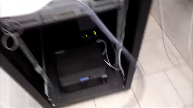 HP ProLiant DL180 Server - Smart Array P410 Controller Accu/Battery смотреть онлайн