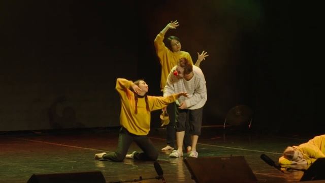 Финал международного театрального фестиваля «Абрикосовый сад». 09.12.2023 смотреть онлайн