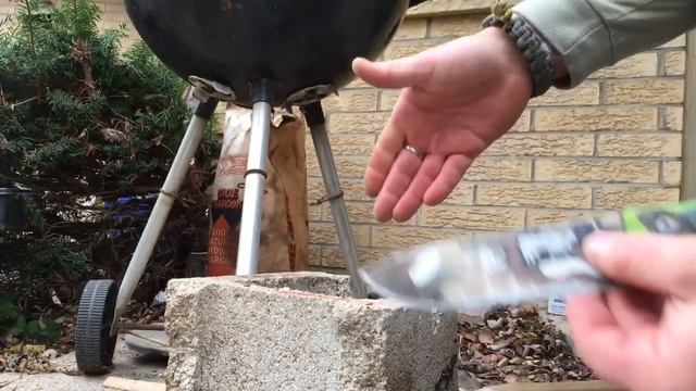 Chopping cinder blocks with Zwear and CPM3V steel knives смотреть онлайн