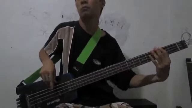 RWBY Neon - Bass Cover (Volume 3 Soundtrack) смотреть онлайн