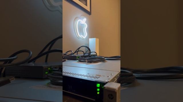 HP ProLiant DL360 Gen9 Server Sound Test смотреть онлайн