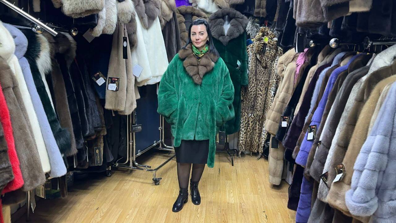 Мир меха у Наиры. Норковые шубы. Каракуль.mp4 смотреть онлайн