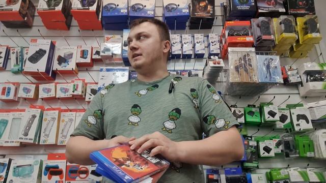 Открыл магазин видеоигр и сижу прогораю смотреть онлайн