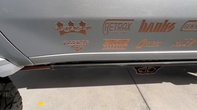 Shane Bowers SEMA 22 Chevy 3500 смотреть онлайн