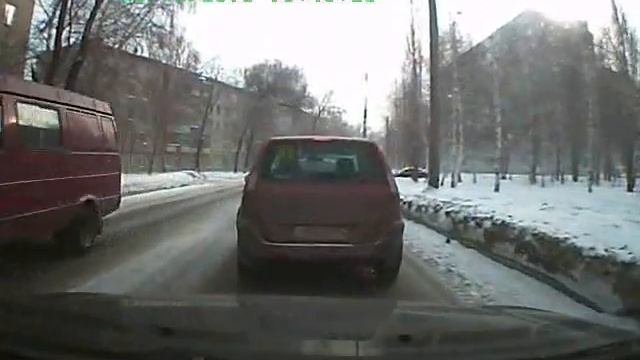 Нахалка на Форд-фьюжен смотреть онлайн