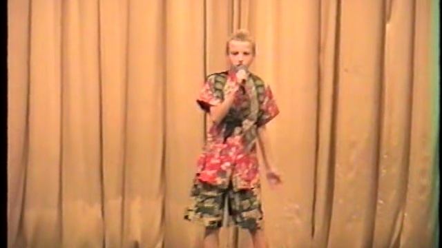 Девчонка -Алексей Шухарев . Муз и слова -Сергей Шухарев смотреть онлайн